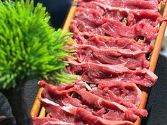 鲜切牛五花-菌彩云南野生菌火锅(新亚洲店)