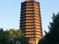 -玲珑塔公园