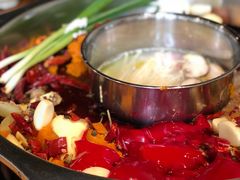 -周幺妹重庆老火锅(银泰城总店)