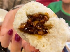 蜜汁叉烧包-点都德(大茶楼店)