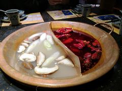 麻辣鴛鴦鍋-成都老码头火锅(旺角店)
