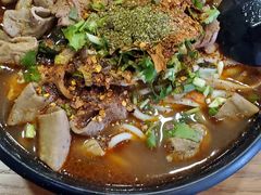 -鑫花溪牛肉米粉(文星广场店)