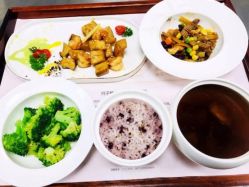 -拾玥国际月子会所(凯宾斯基店)