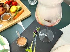 -ins森林童话餐厅coffee&bistro