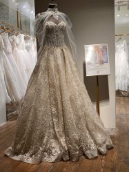 -LA GRACE高端婚纱礼服定制馆