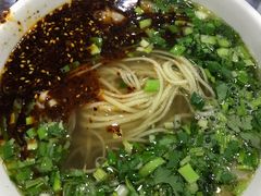 -牛一嘴·兰州牛肉面·大盘鸡(财富中心店)