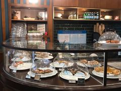 面包甜点陈列柜-Pie Bird(新闸路店)