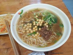 -菲哥麻辣烫(贵山小区店)