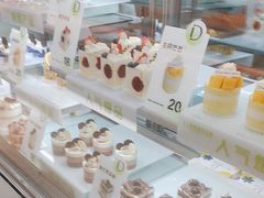 -顶东面包花园·生日蛋糕(香榭丽店)