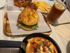 -必胜客(绿地新都会店)