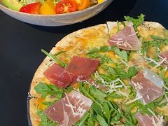 -锅炉咖啡·西餐·音乐酒厂