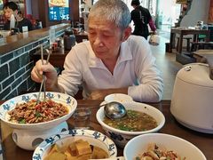 -八碗湘长沙市井菜(坡子街店)