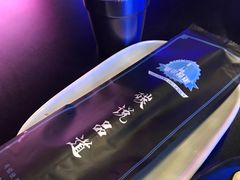 -西街夜油条·麻团包乌饭