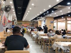 -江城燕子大排档(江汉路步行街店)