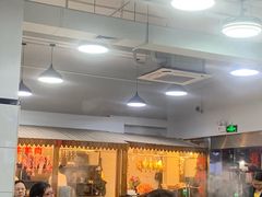 -潮隆牛肉美食城(莲花路店)