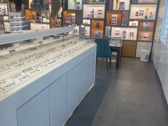 -利明眼镜(顺河路店)