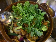 -胡须佬鸡煲四季火锅(海雅缤纷城店)