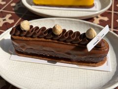 巧克力熔岩蛋糕-弗兰克牛排西餐厅Ribone steak house(柠檬花园店)