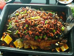 -鸣记脆皮烤鱼(铁西店)