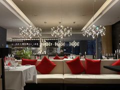 -圣丰索菲特·法国餐厅