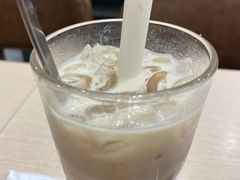 -佰搭果·广式茶餐厅(西华路店)