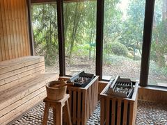 -七彩云南古滇温泉山庄