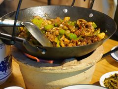 -寻钵记民菜馆·正宗常德钵子菜(滨湖路店)