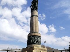 -人民防洪胜利纪念塔