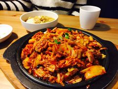 辣白菜五花肉-八福力韩国休闲餐厅(泉舜店)