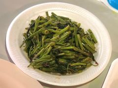 -纽顿熟食中心