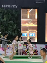 -积木王国(老虎城欢乐购物中心店)