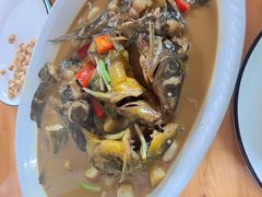 -芦茨金富饭庄·25年老字号·专做稻草鸡