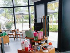 -星巴克(武汉金色港湾店)