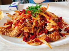 -覃记海鲜美食餐厅