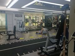 -简·无界健身工作室·运动康复·体态(石厦店)