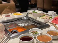 番茄锅底-海底捞火锅鲜切牛肉主题店(长寿路店)