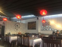 -Lanterns Vietnamese Restaurant
