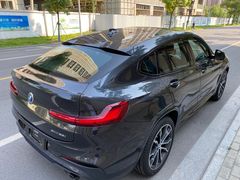 -上海宝信宝马4S店