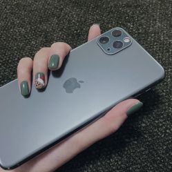 -手牵手美甲