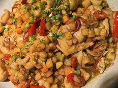 -客家大院·非遗赣南客家菜(郁孤台店)