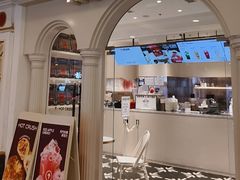 -HOT CRUSH趁热集合·现烤面包(环球港店)