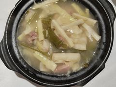 -围龙屋客家食府(福田店)