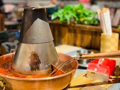 鸳鸯碳锅-刘老表·瓦罐汤涮肉(青云谱店)