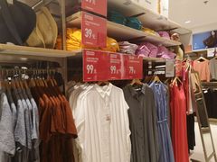 -优衣库(武汉国际广场店)