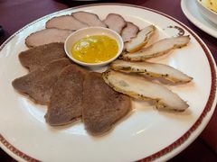 肉拼盘-老井俄式餐厅