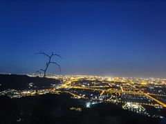 -鬼笑石后山停车场