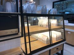 面包甜点陈列柜-爸爸糖吐司面包(南京奥体店)