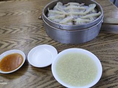 -金城包子牛肉灌汤包(台东四路店)