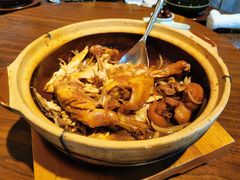 砂锅神仙鸡-湖滨28中餐厅·西湖宴·杭州君悦酒店