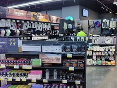 -迪卡侬(大英山店)